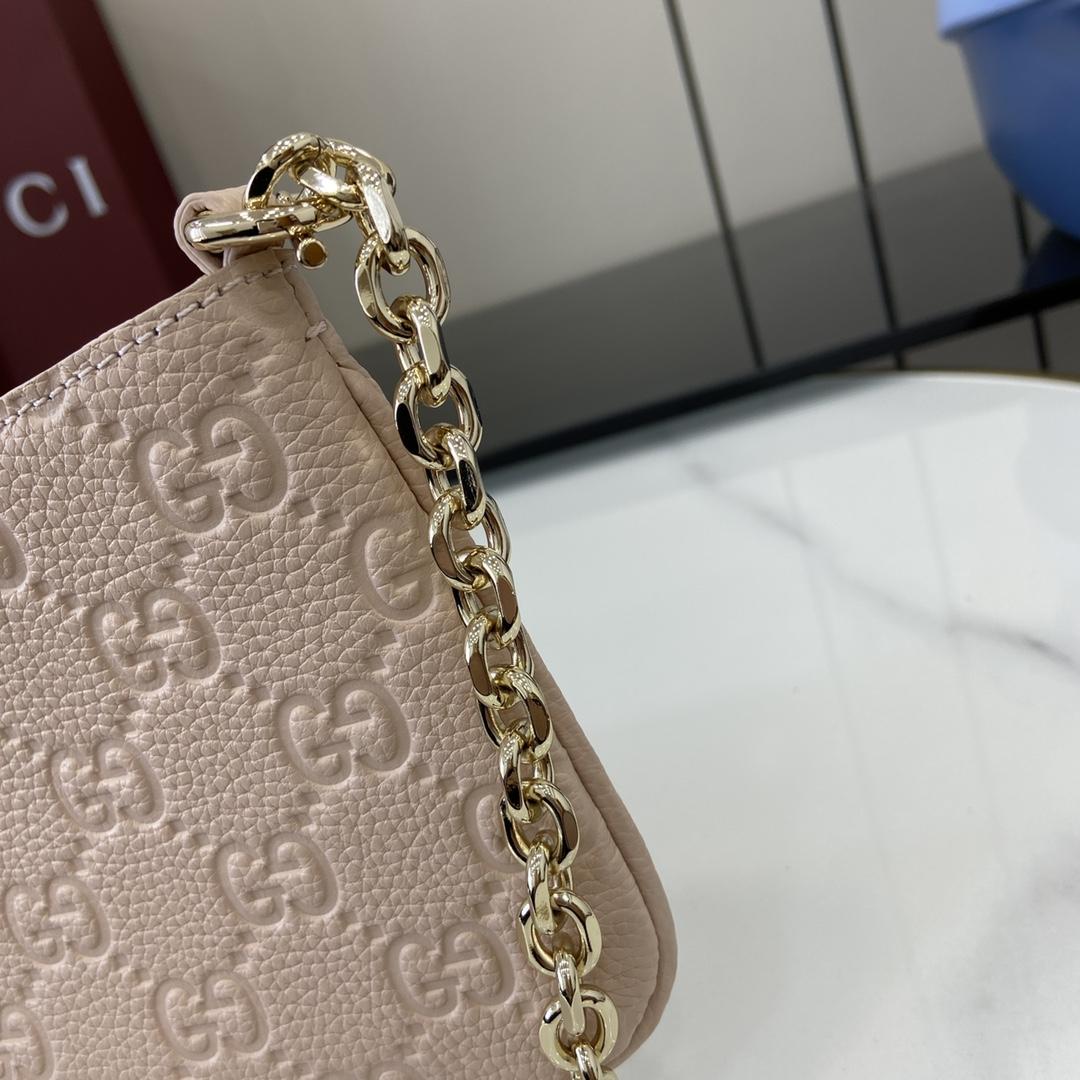 Gucci GG Emblem Super Mini Bag - EUR FASHION