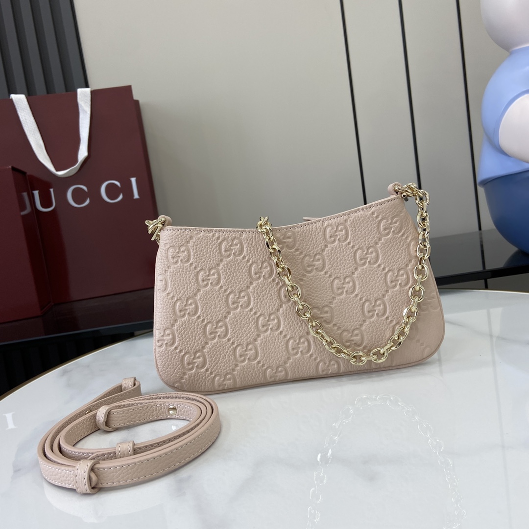 Gucci GG Emblem Super Mini Bag - EUR FASHION