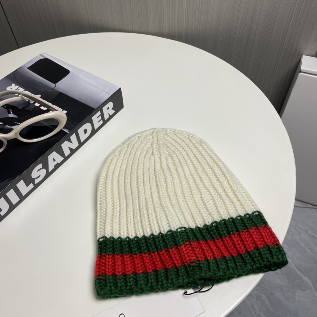 Gucci Beanie  - EUR FASHION