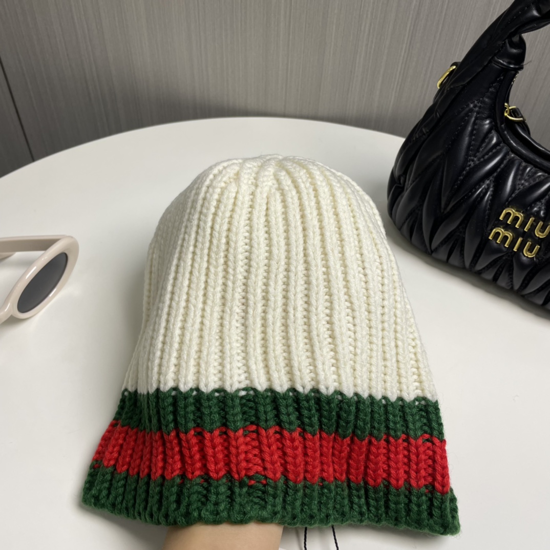 Gucci Beanie  - EUR FASHION