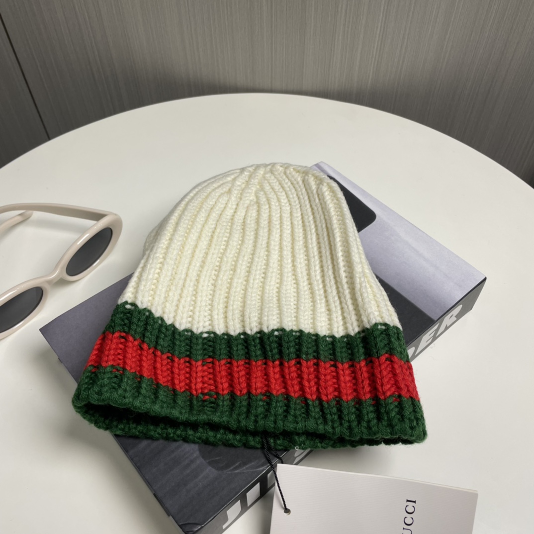 Gucci Beanie  - EUR FASHION