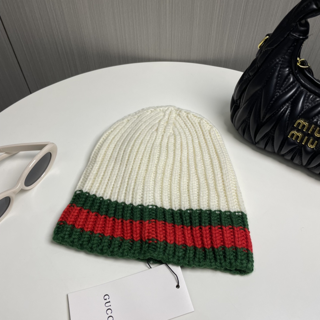 Gucci Beanie  - EUR FASHION