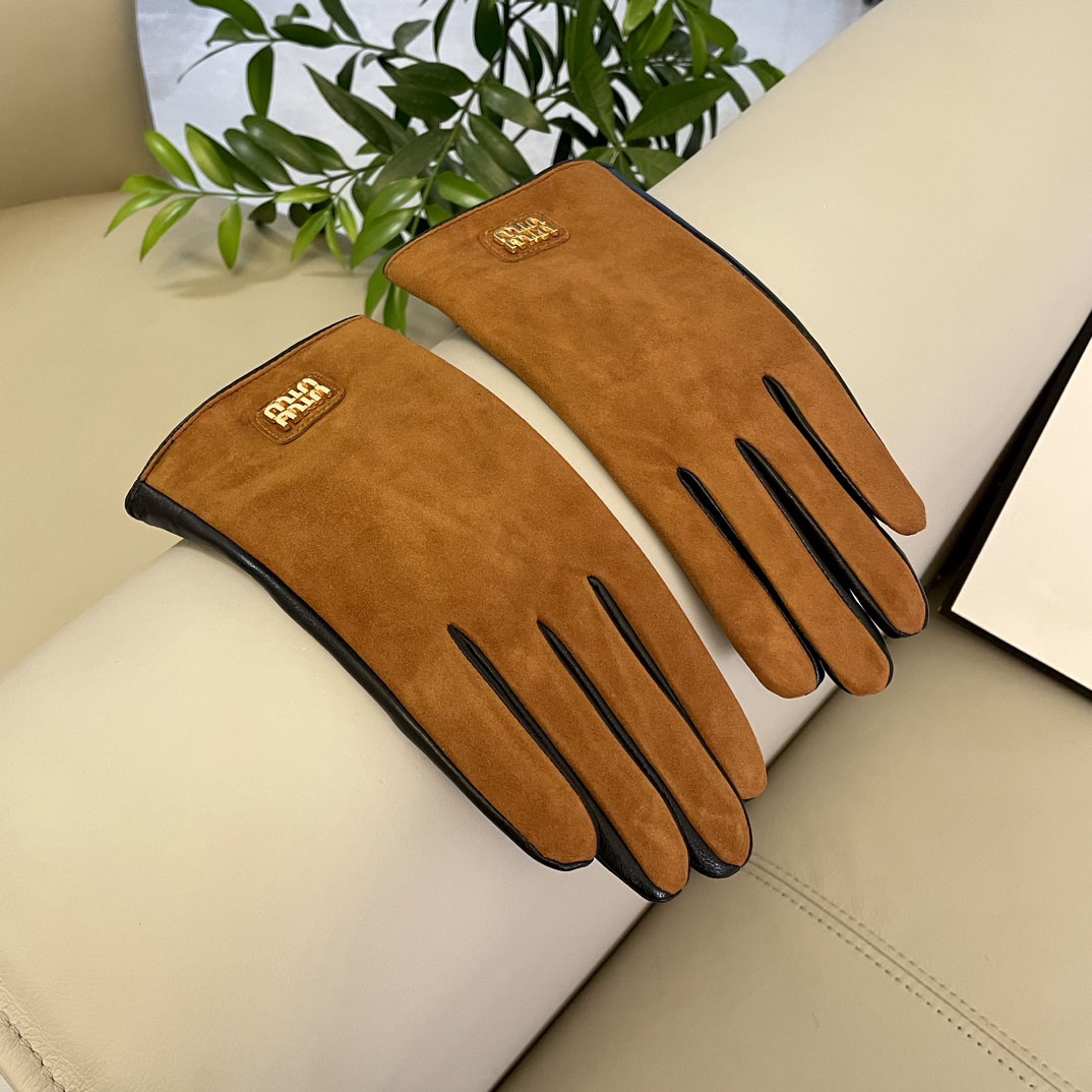 Miu Miu Gloves  - EUR FASHION