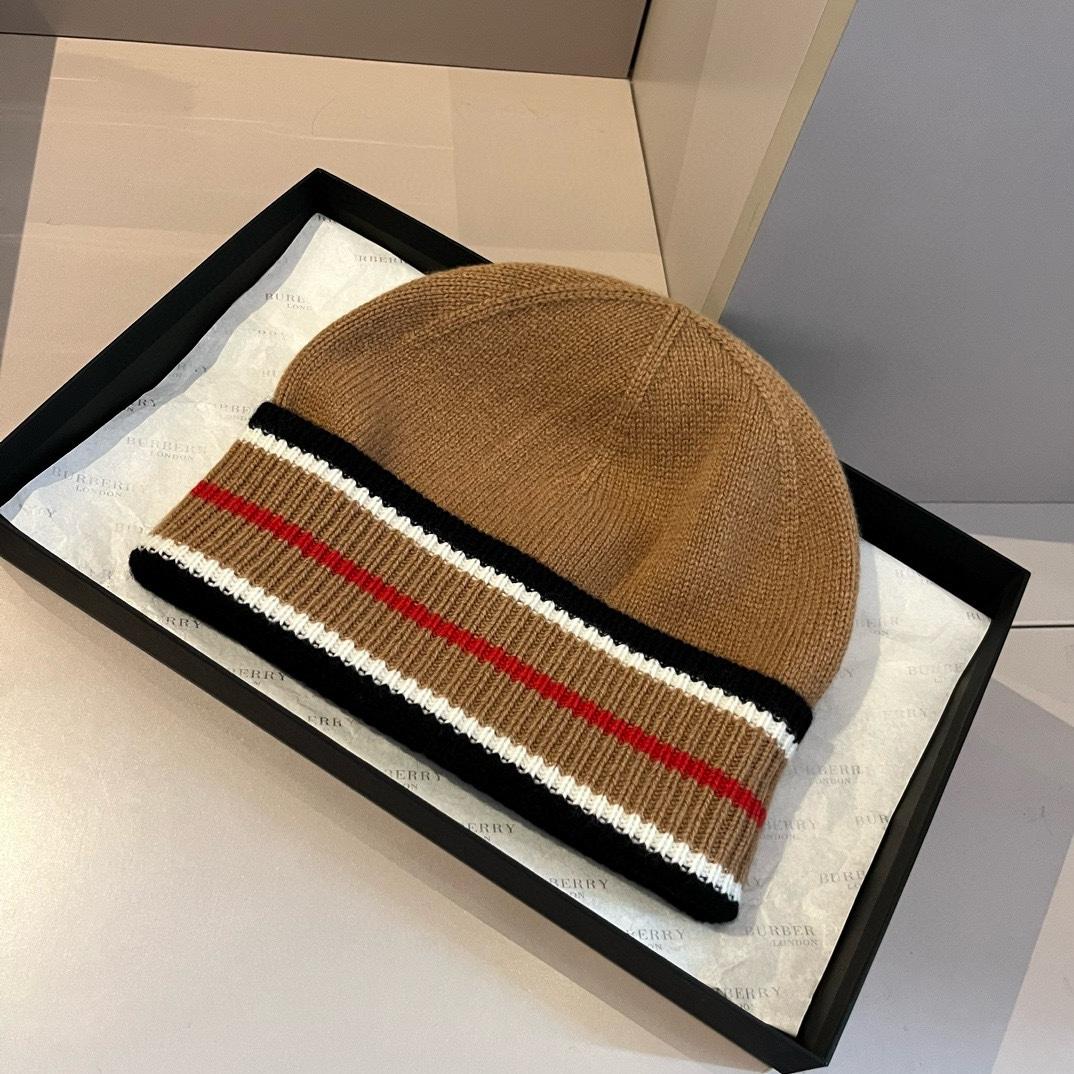 Burberry Beanie - EUR FASHION