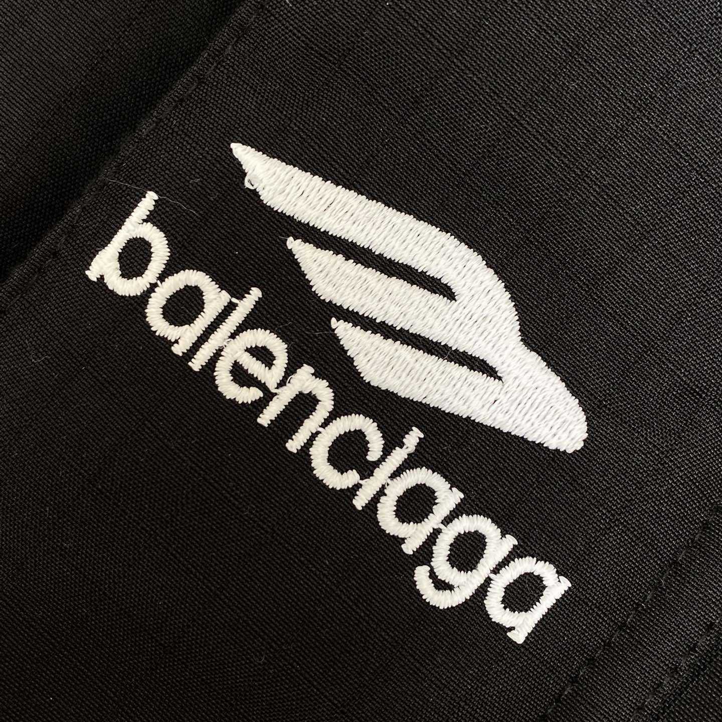 Balenciaga 3B Sports Icon Hooded Ski Parka - EUR FASHION