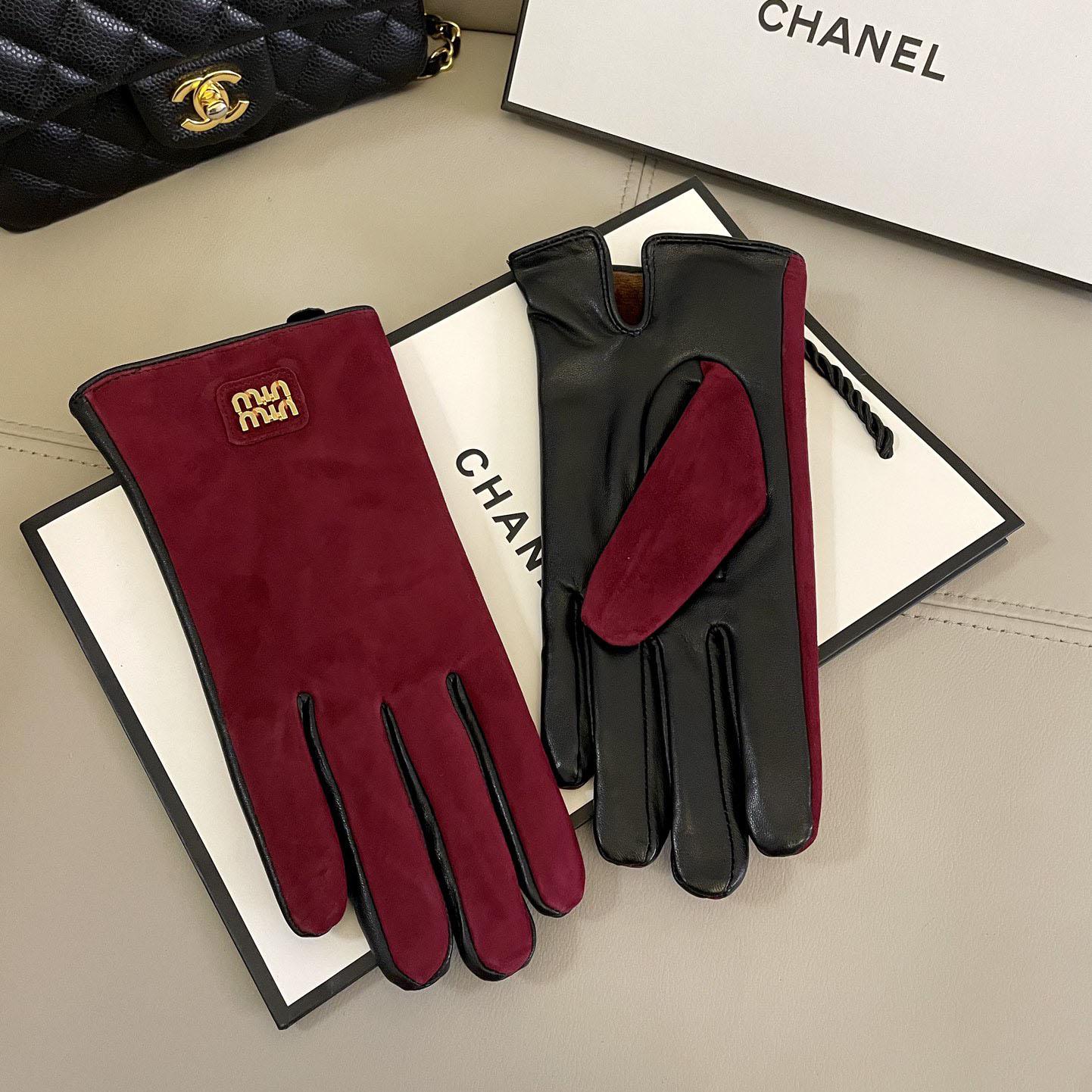 Miu Miu Gloves  - EUR FASHION