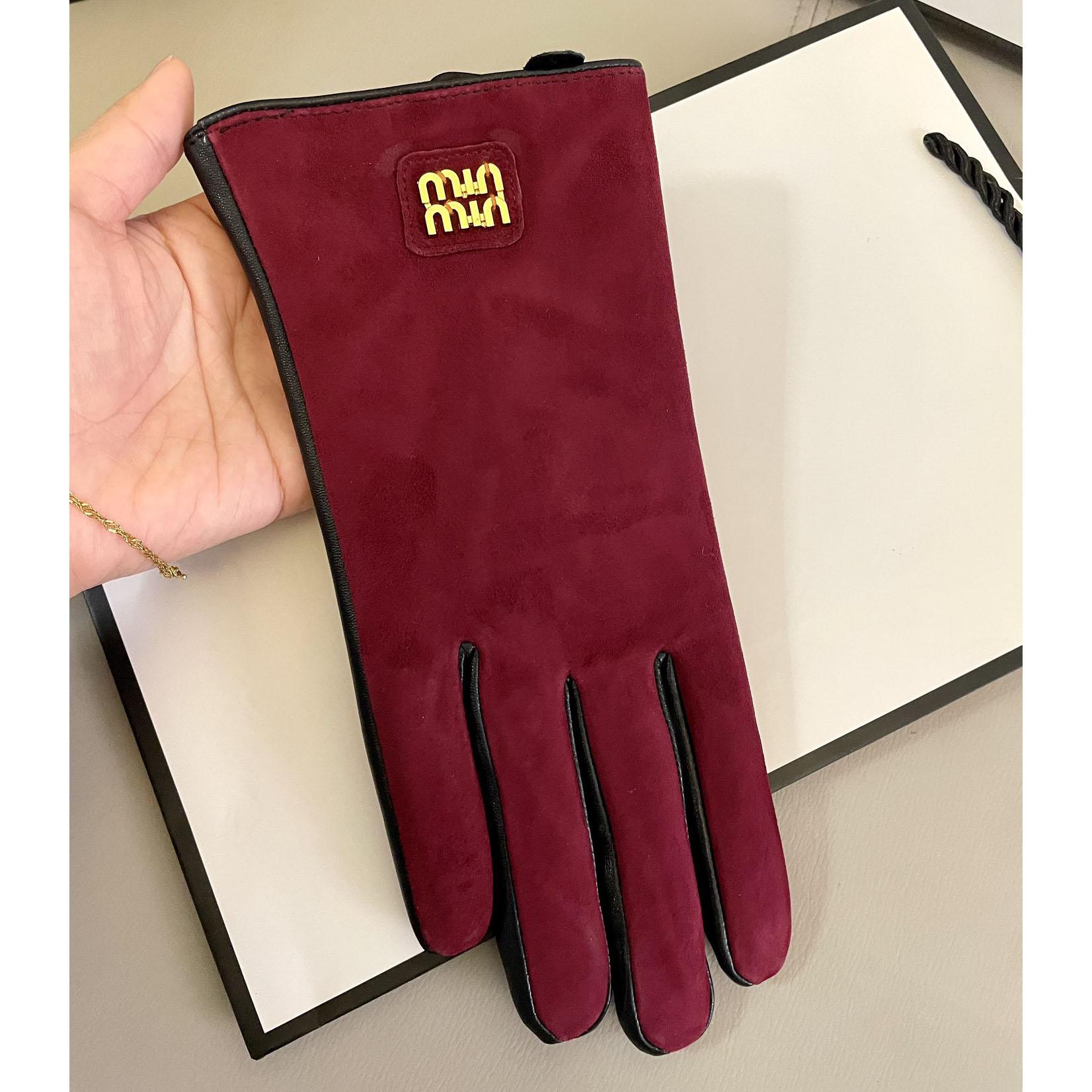 Miu Miu Gloves  - EUR FASHION