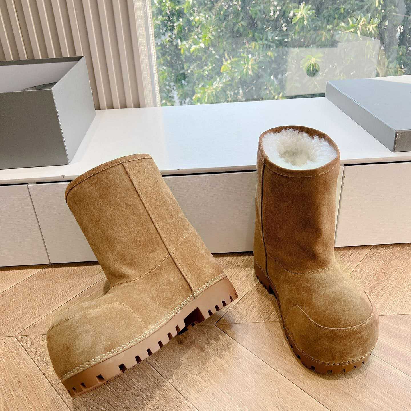 Balenciaga Boot - EUR FASHION