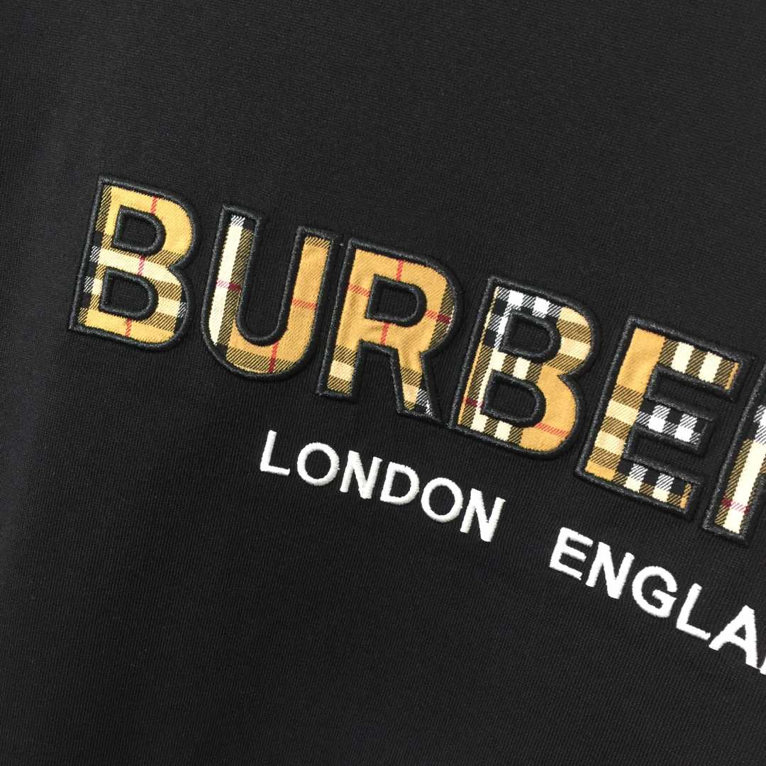 Burberry Cotton T-shirt - EUR FASHION