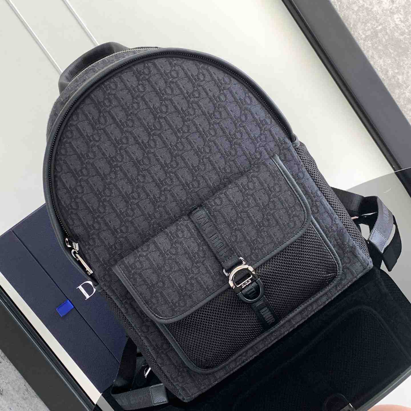 Dior 8 Backpack  - EUR FASHION