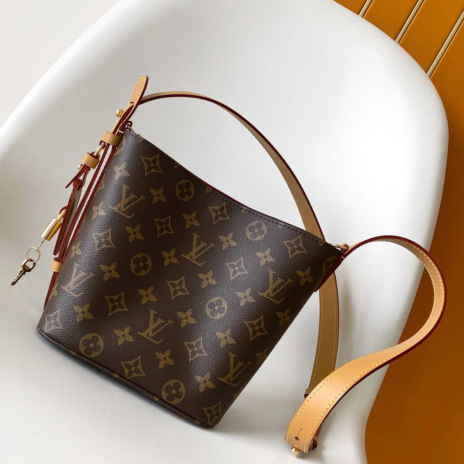 Louis Vuitton All In BB   M12925 - EUR FASHION