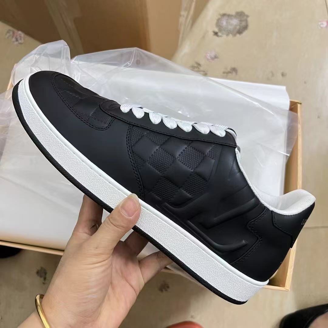 Louis Vuitton Rivoli Sneaker  1ACVIB - EUR FASHION