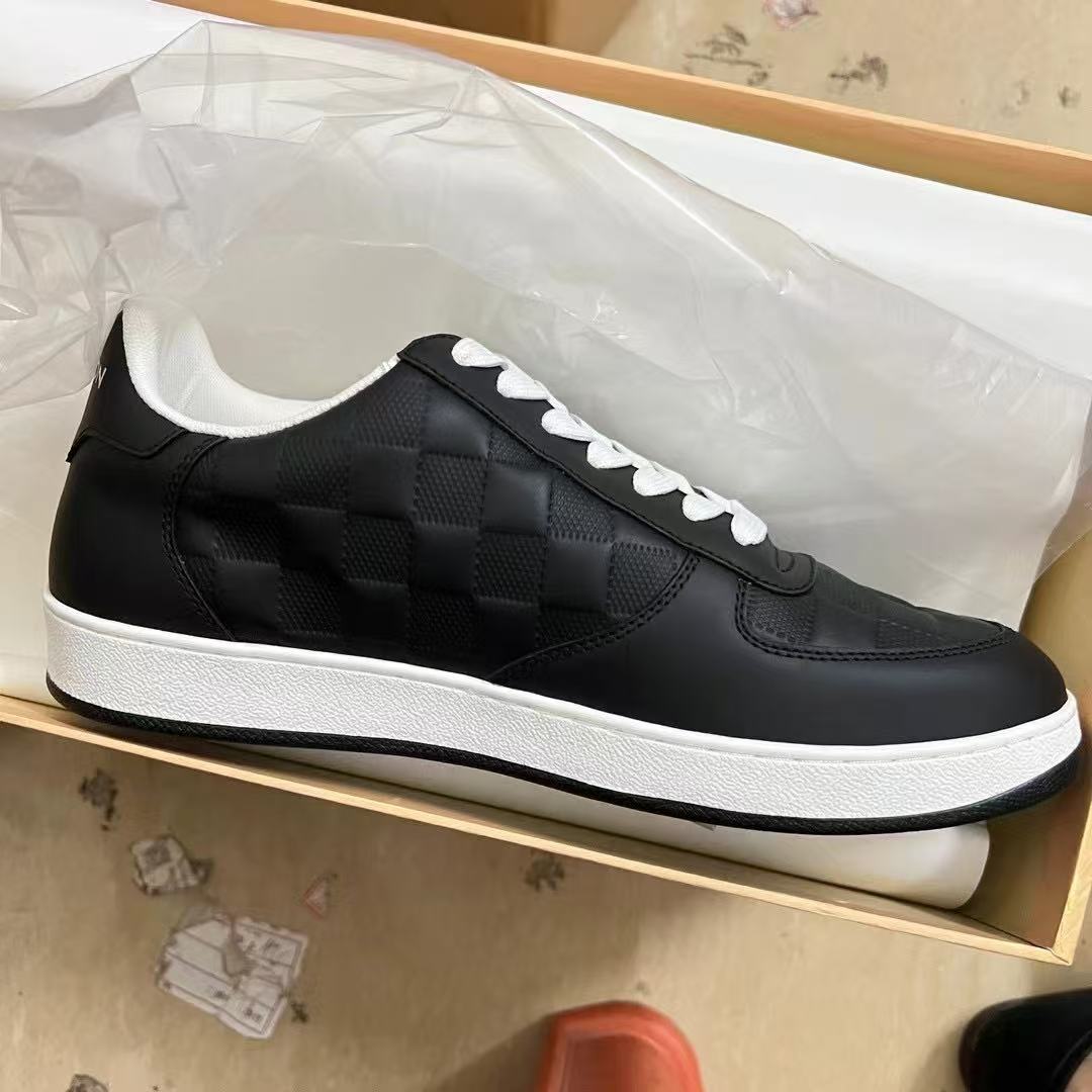 Louis Vuitton Rivoli Sneaker  1ACVIB - EUR FASHION