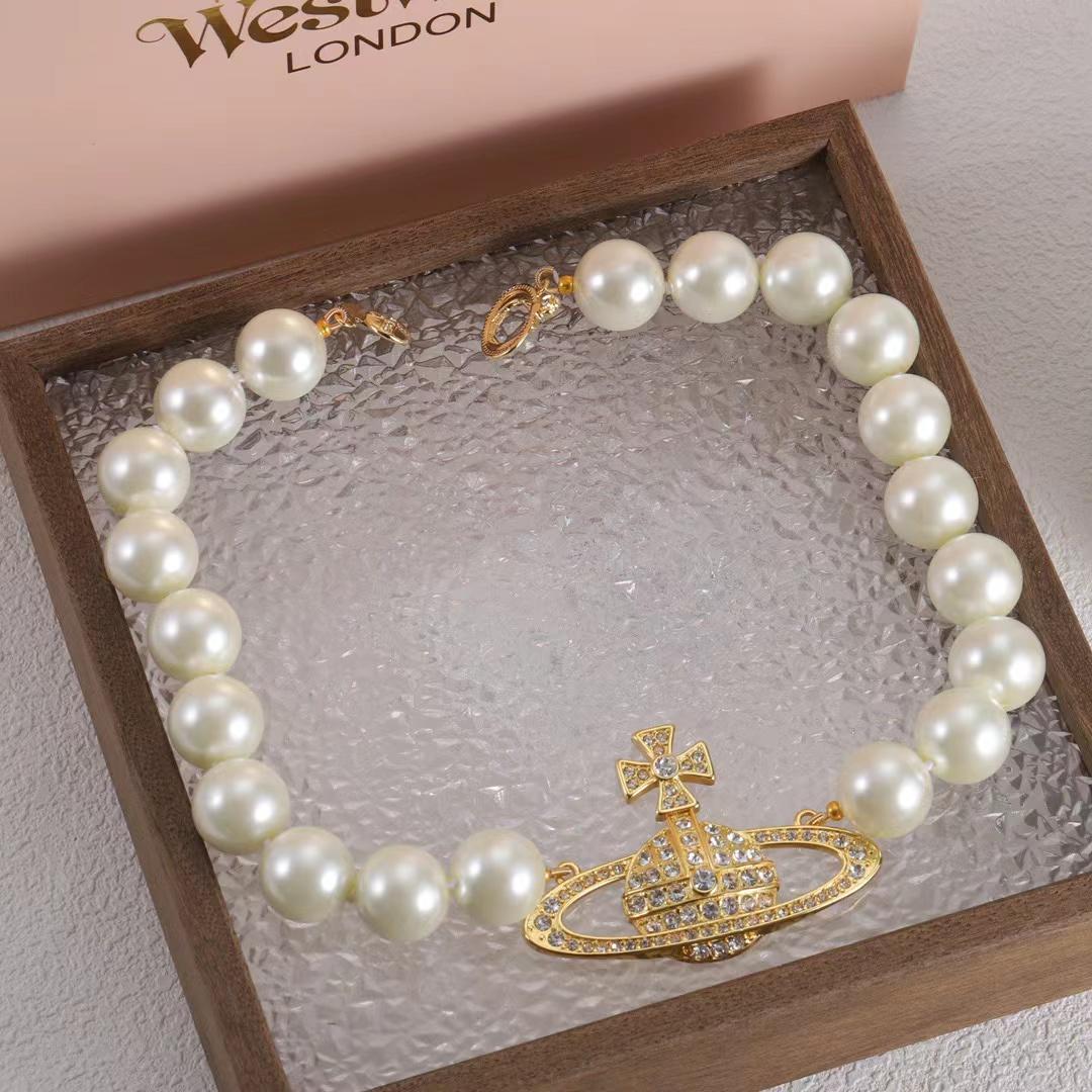 Vivienne Westwood Bracelet - EUR FASHION