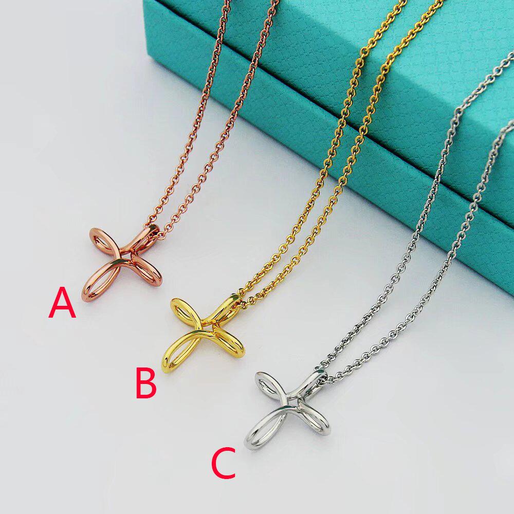 Tiffany & Co. Infinity Cross Pendant - EUR FASHION