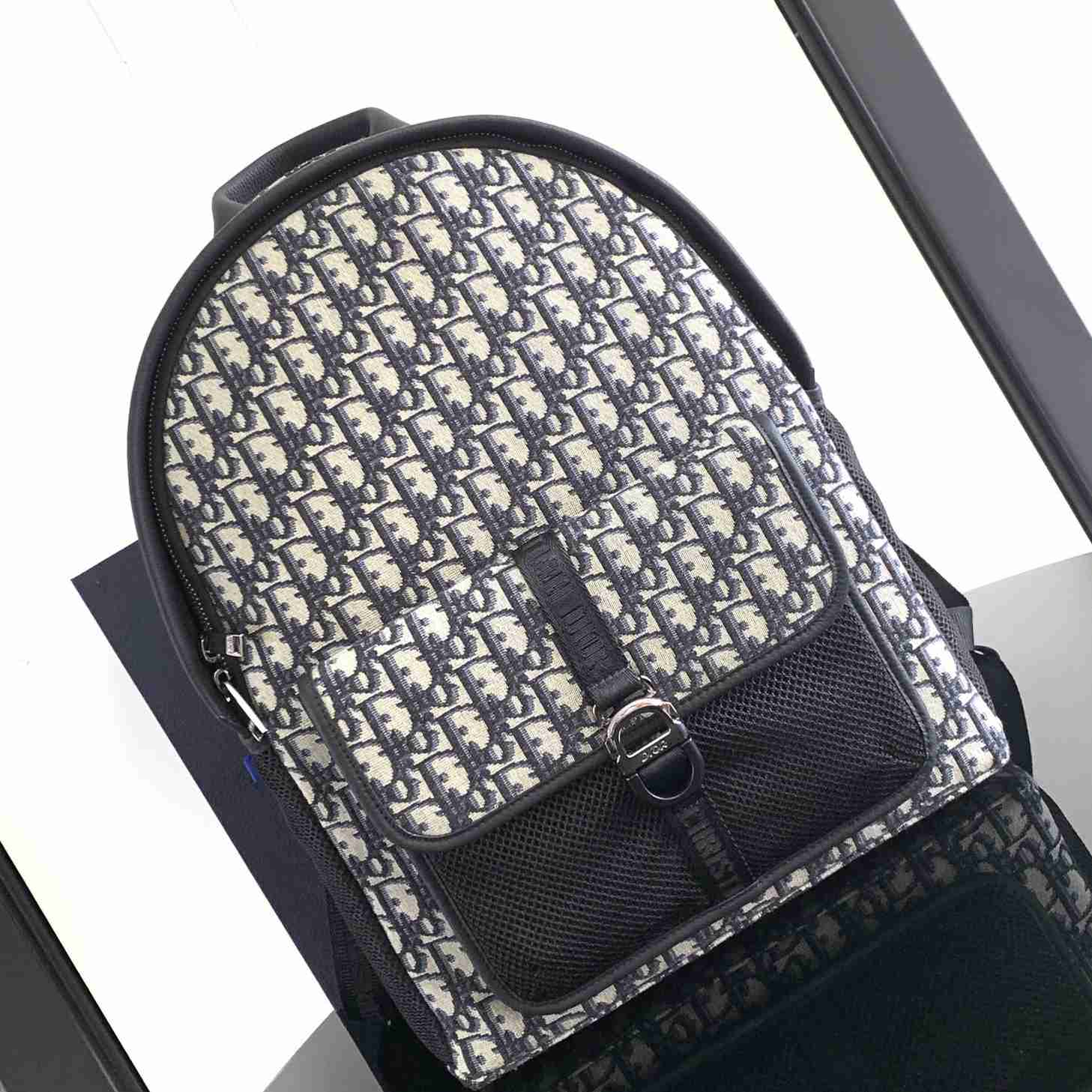 Dior 8 Backpack  - EUR FASHION