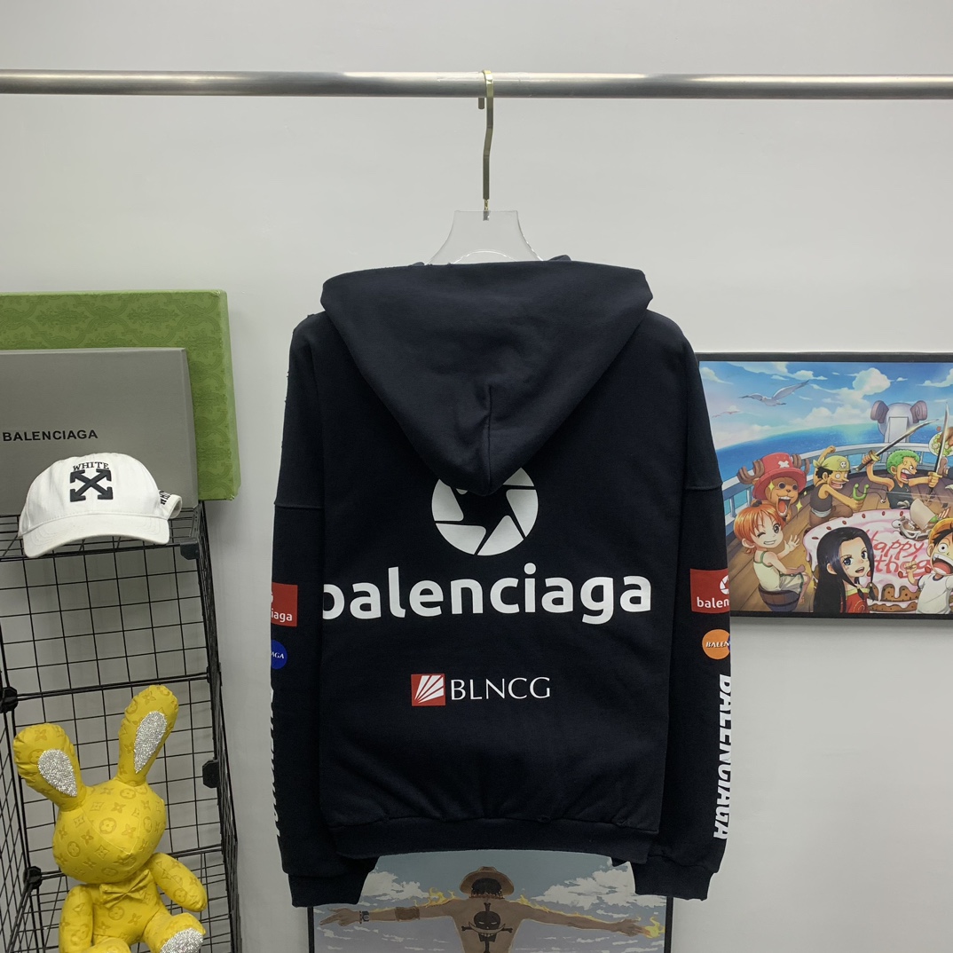 Balenciaga Top League Hoodie - EUR FASHION