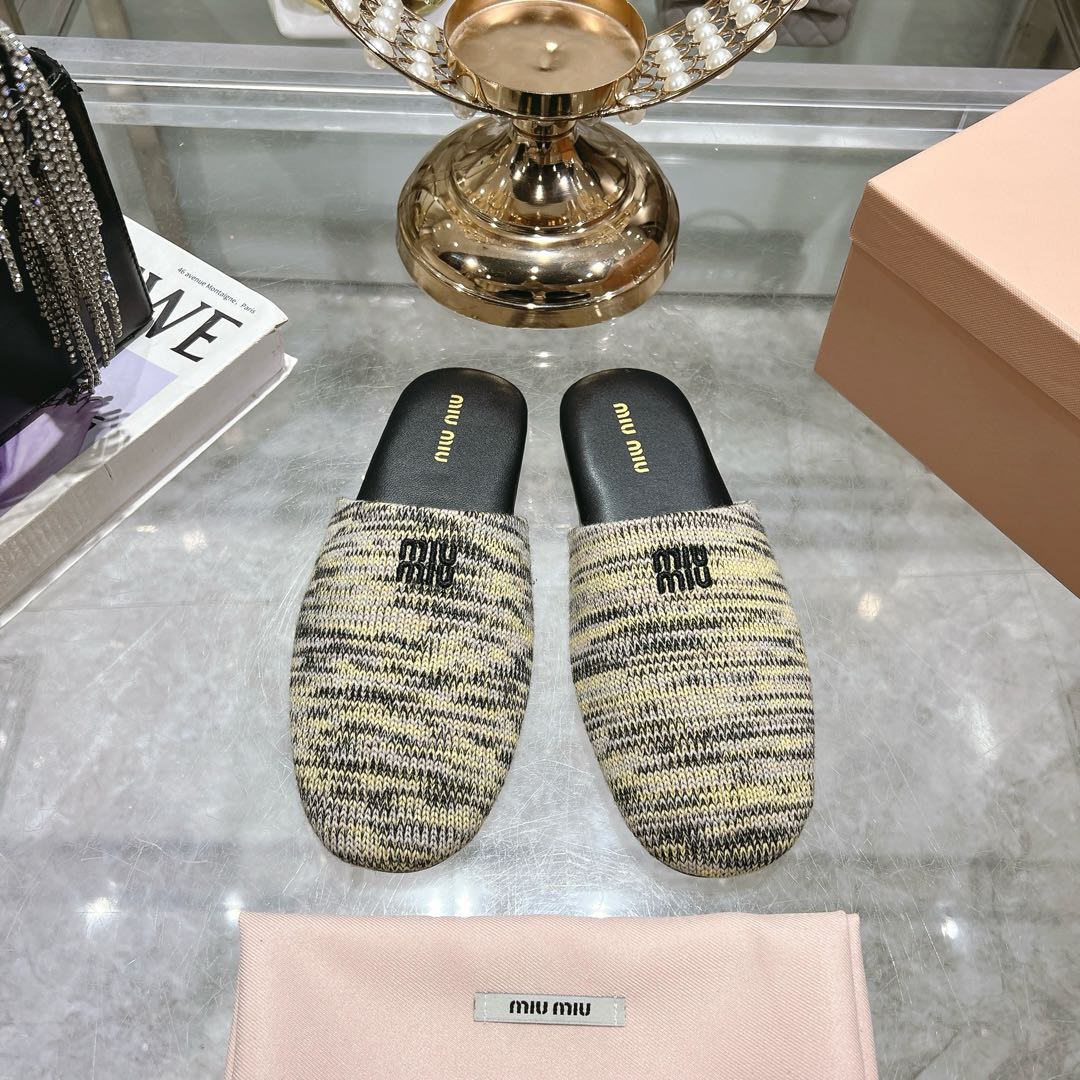 Miu Miu Wool slippers - EUR FASHION