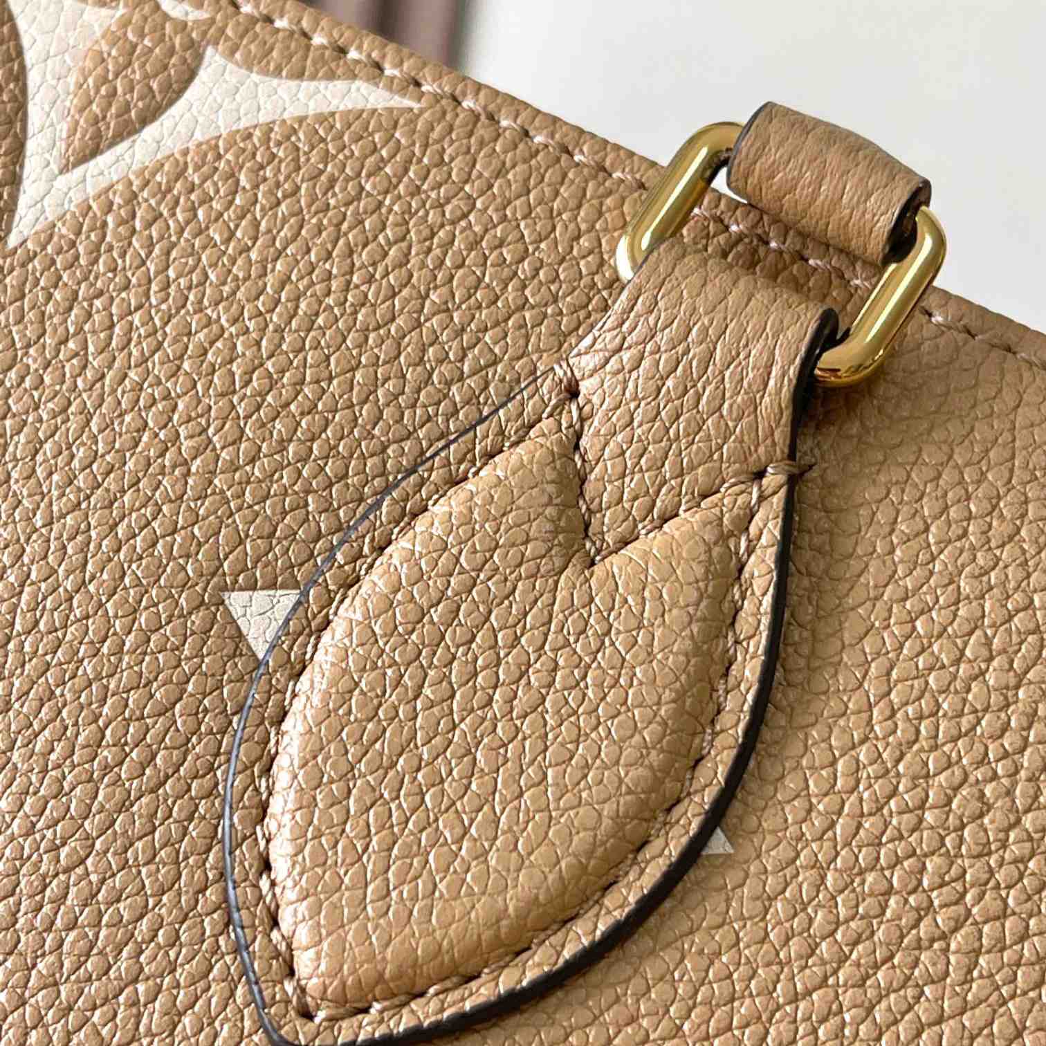 Louis Vuitton OnTheGo PM  M12513 - EUR FASHION