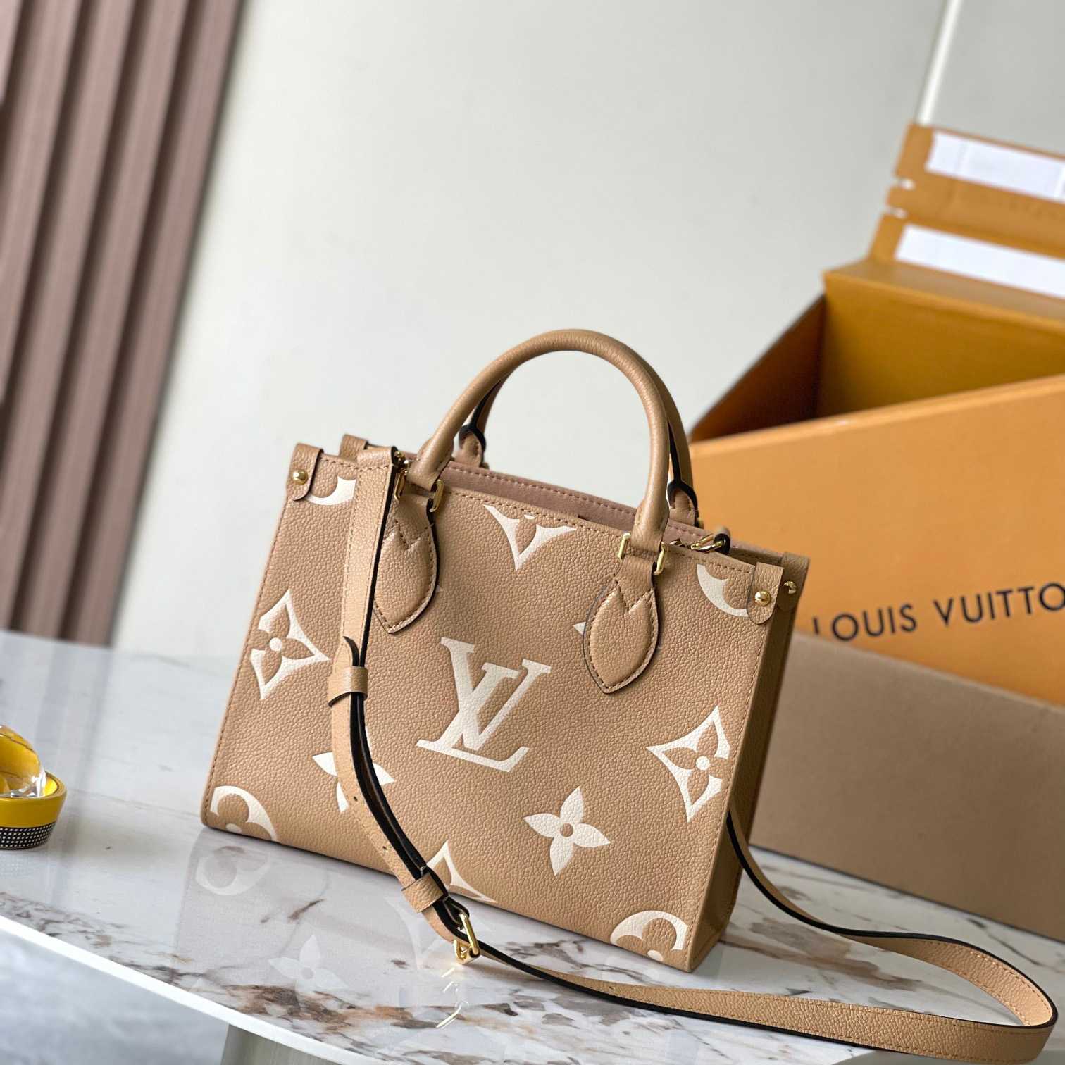 Louis Vuitton OnTheGo PM  M12513 - EUR FASHION