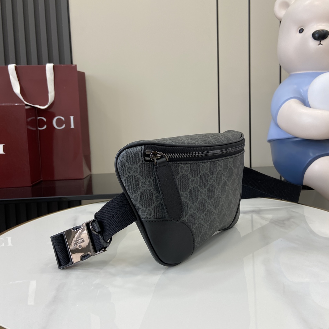 Gucci GG Emblem Medium Belt Bag - EUR FASHION