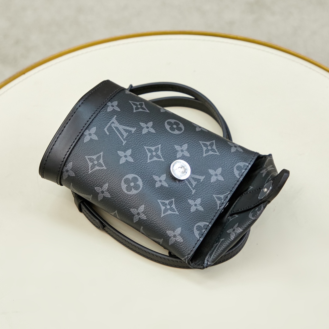 Louis Vuitton Envelope Pouch  M11613 - EUR FASHION