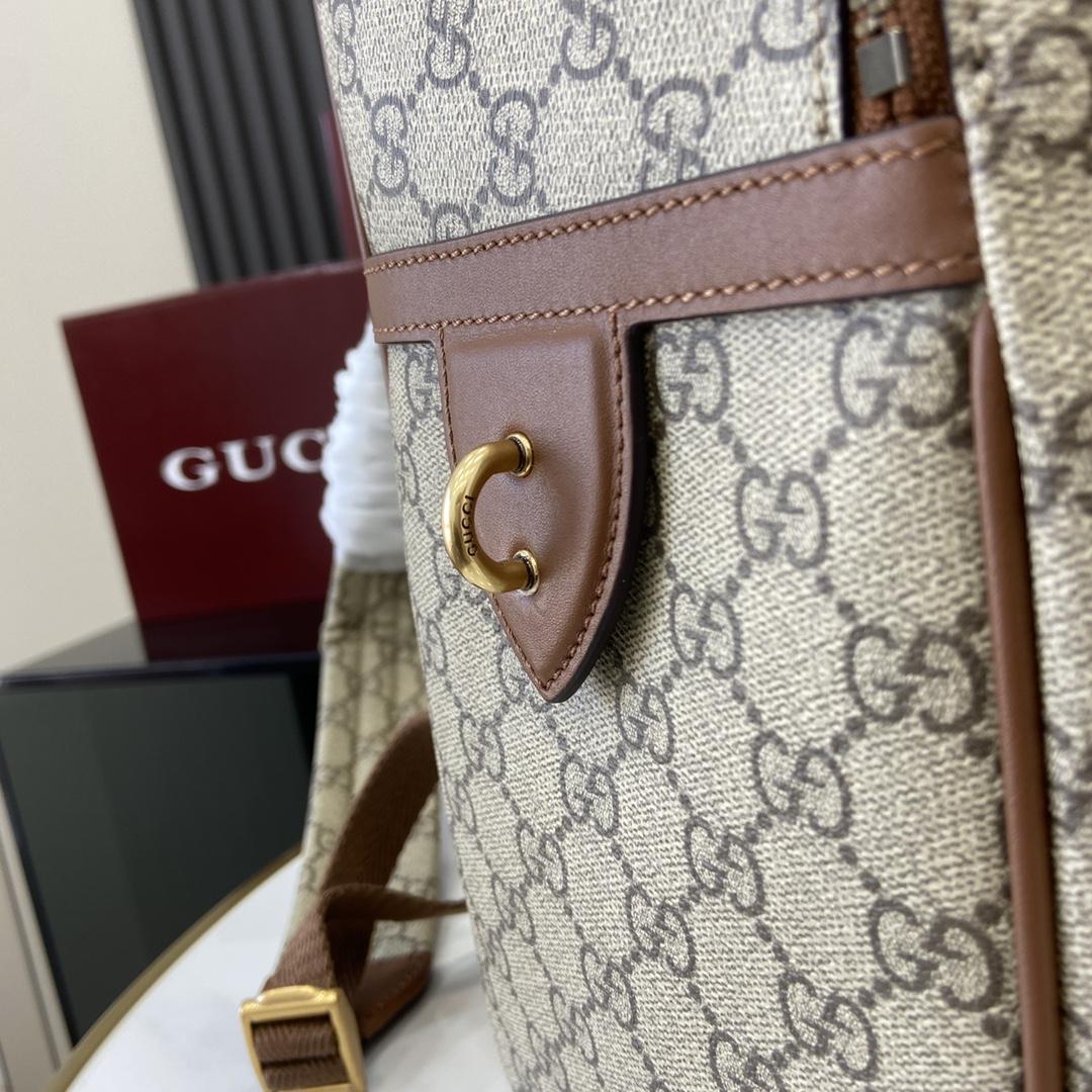 Gucci GG Emblem Medium Backpack  - EUR FASHION