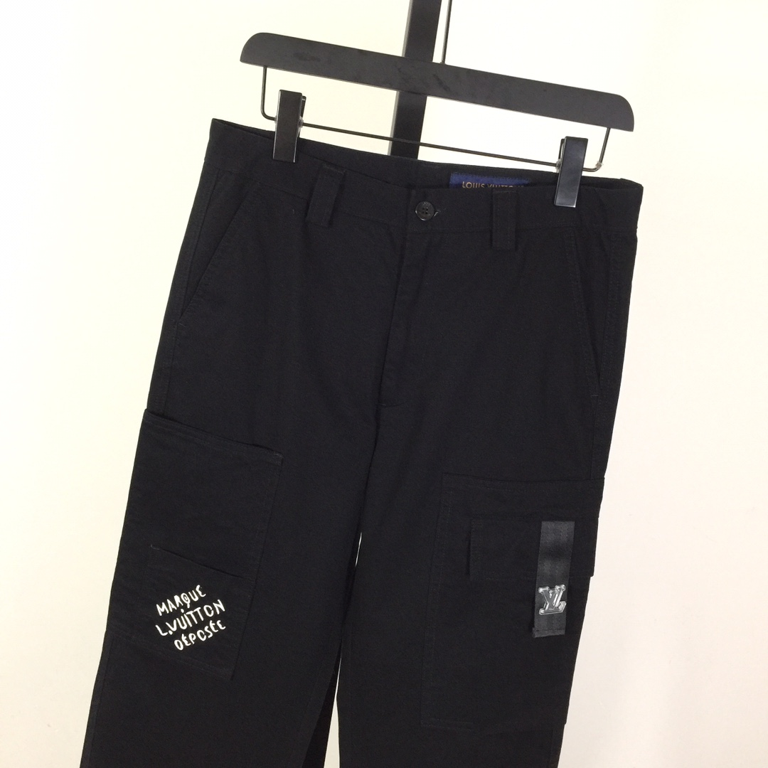 Louis Vuitton Signature Cotton Cargo Pants  1AFJ90 - EUR FASHION