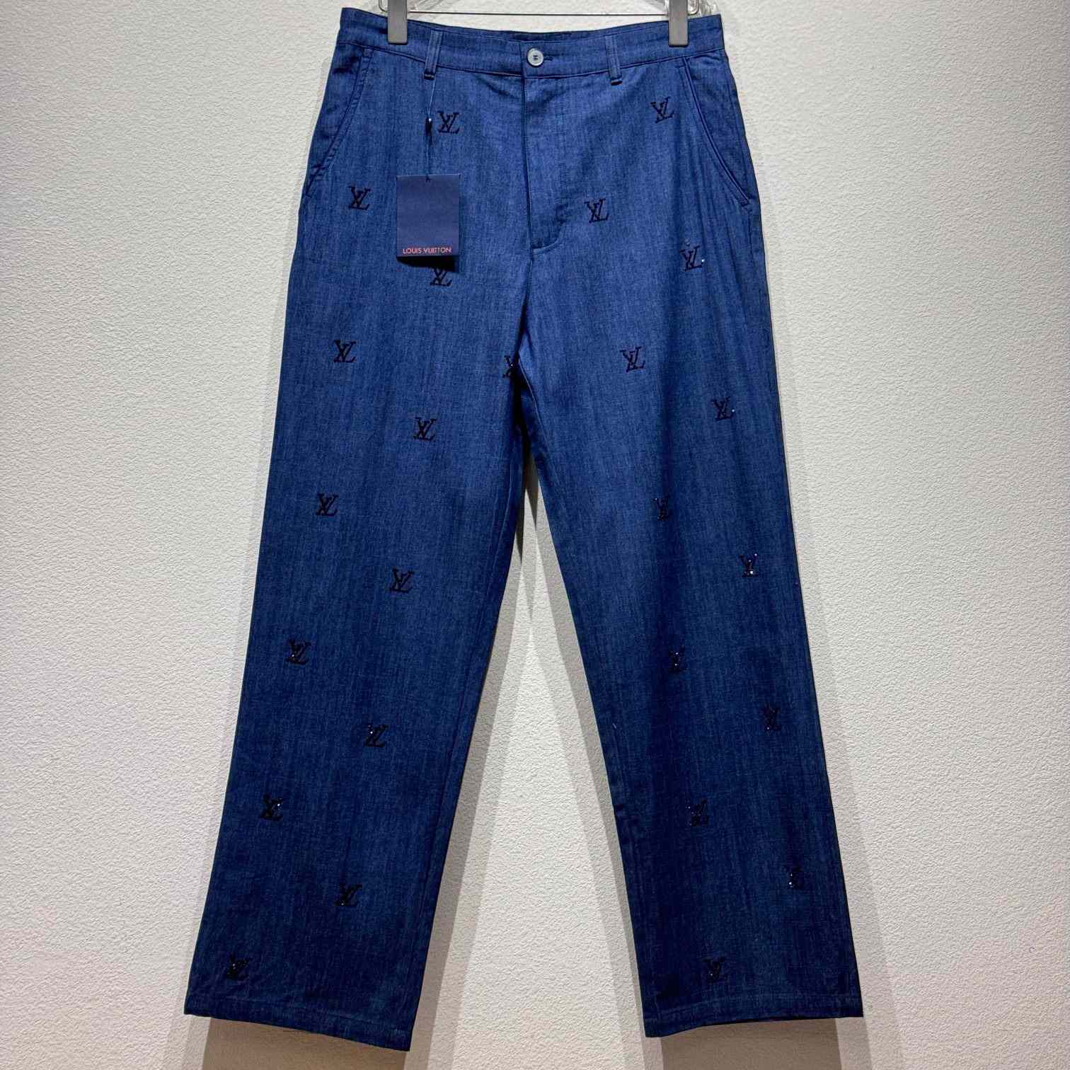 Louis Vuitton LV Blason Embellished Denim Pants  1AGIUN - EUR FASHION