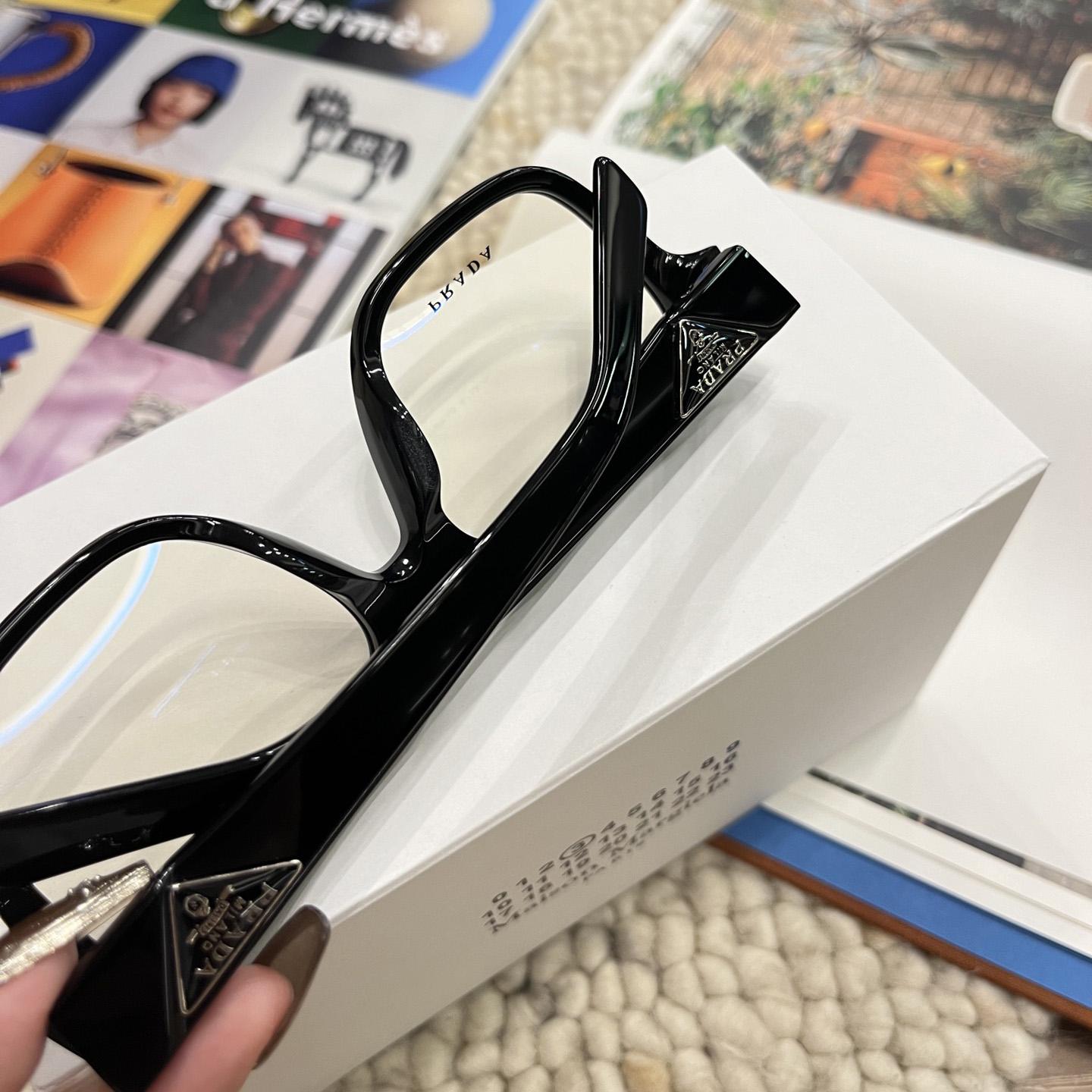 Prada Eyeglasses    - EUR FASHION