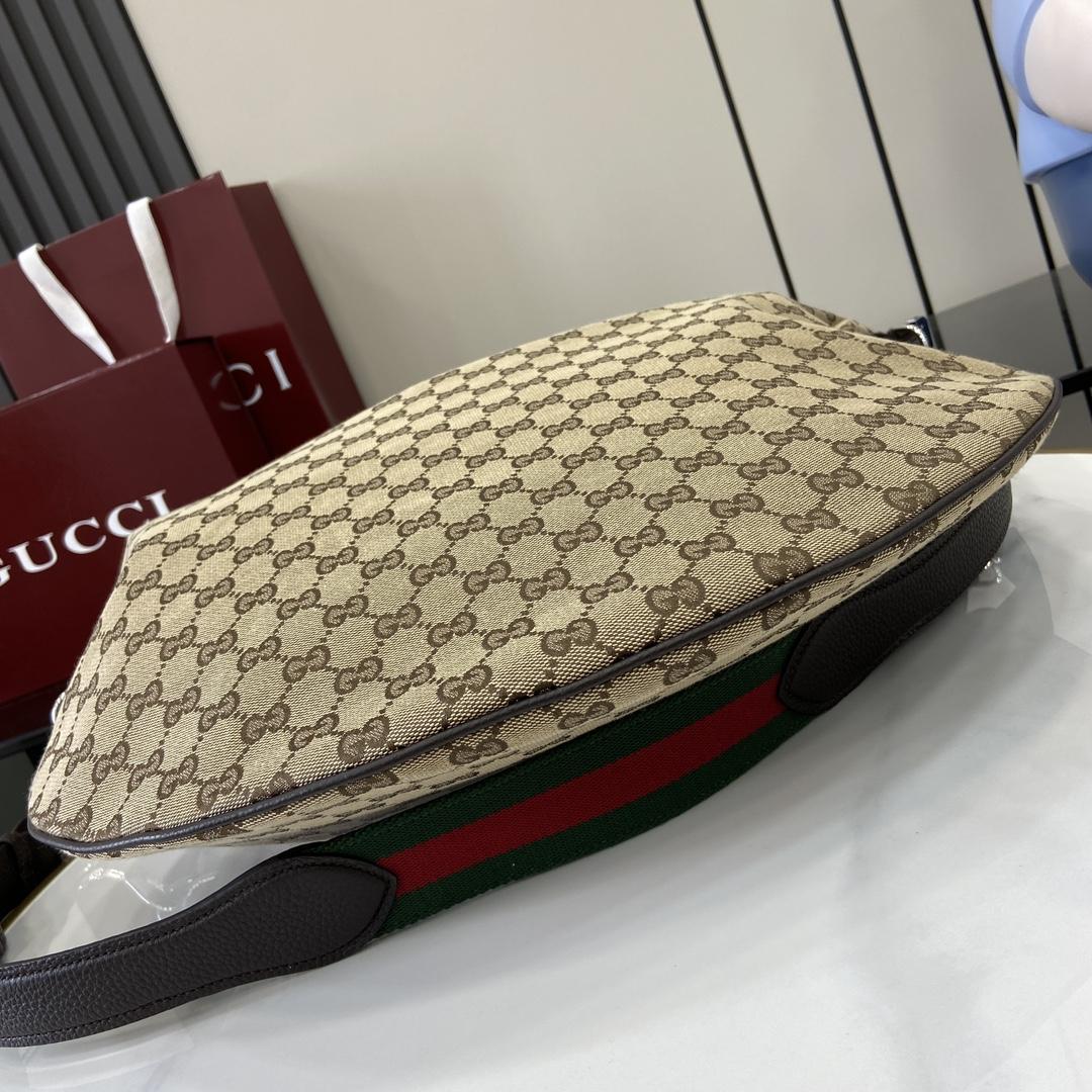 Gucci B Large Shoulder Bag - EUR FASHION