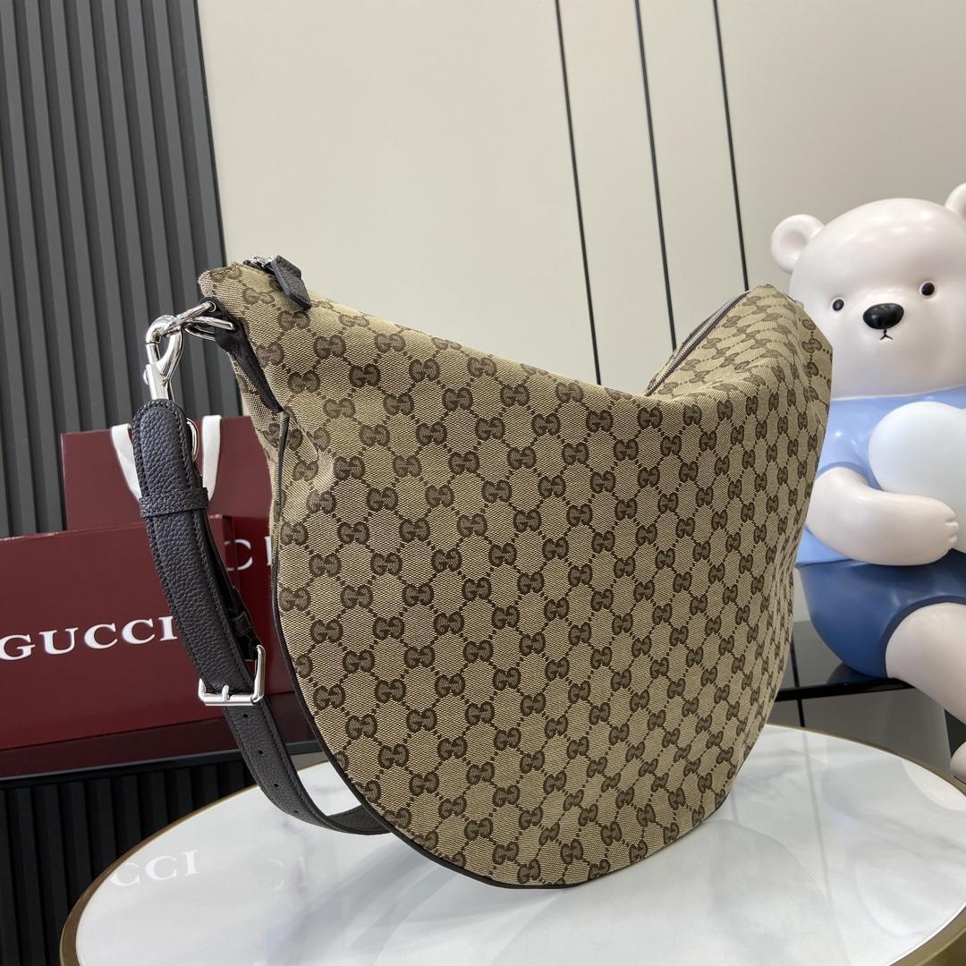 Gucci B Large Shoulder Bag - EUR FASHION