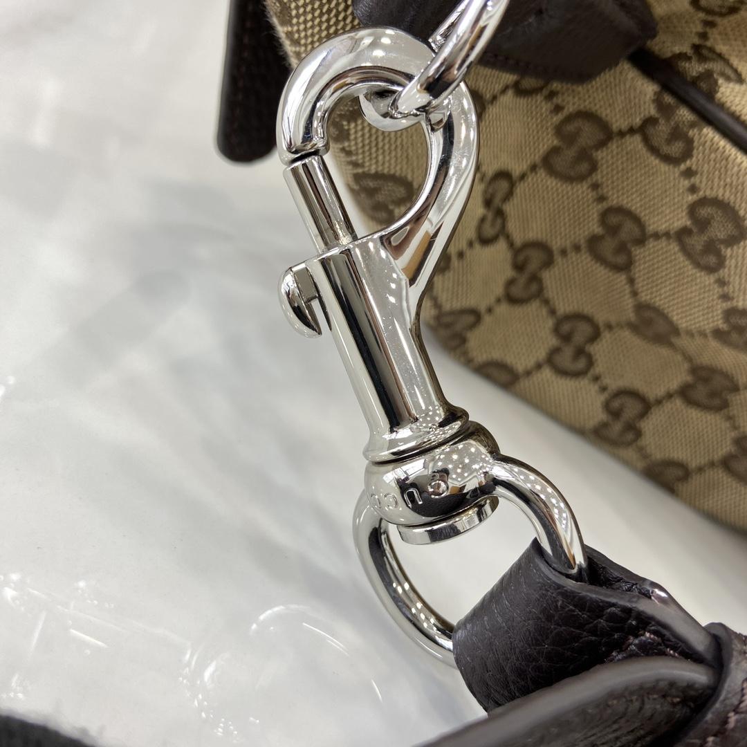 Gucci B Large Shoulder Bag - EUR FASHION