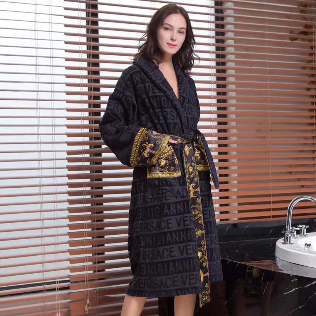 Versace Embroidered Bathrobe Black Gold - EUR FASHION