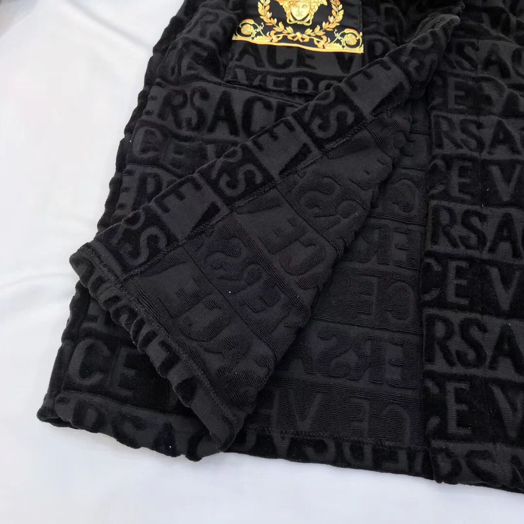 Versace Embroidered Bathrobe Black Gold - EUR FASHION