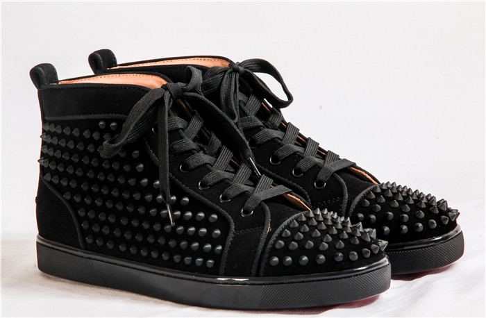 Limited Version Christian Louboutin Louis Spikes Black Orlato Suede Sneakers - EUR FASHION