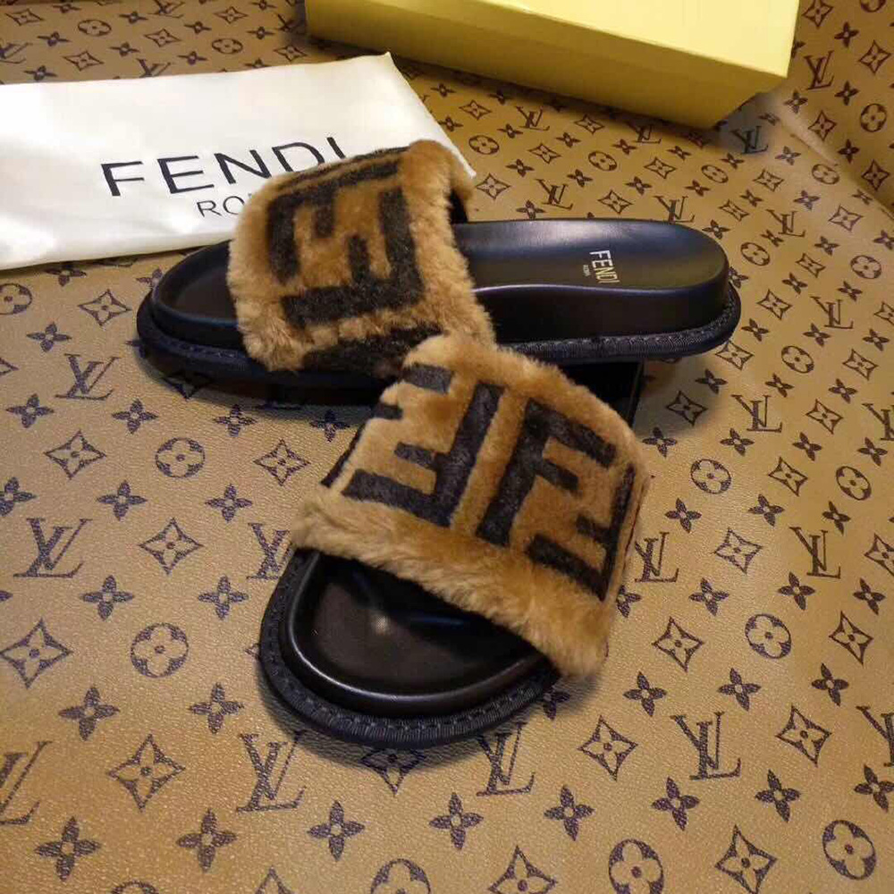 Fendi Brown Leather And Sheepskin Slides - EUR FASHION