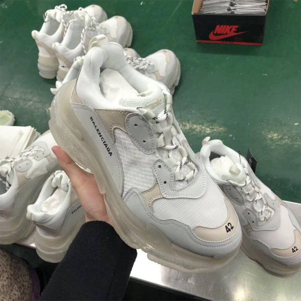 Balenciaga Clear Sole Triple S Low-Top Trainers White - EUR FASHION