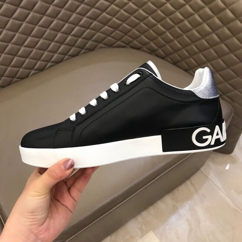 Dolce & Gabbana Sneaker in Black - EUR FASHION