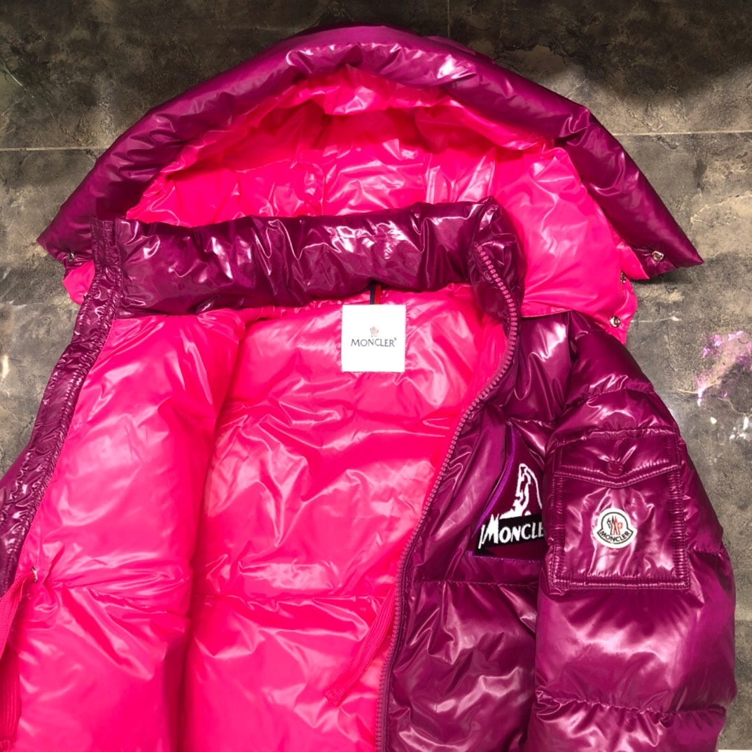 Moncler Down Jacket - EUR FASHION