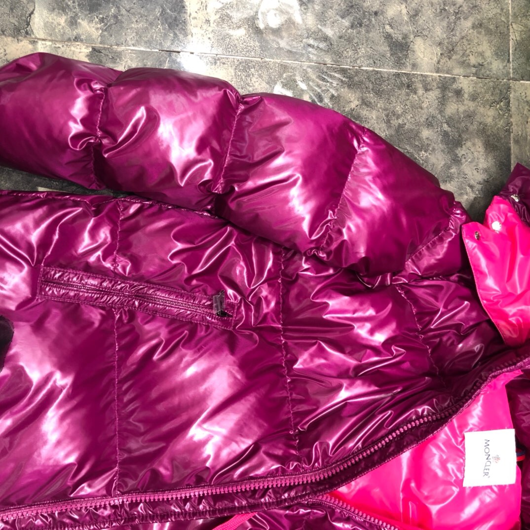 Moncler Down Jacket - EUR FASHION