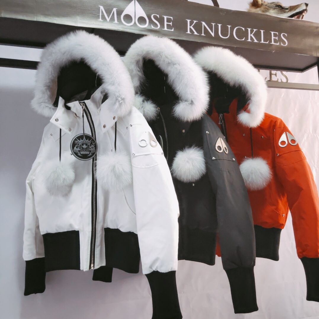 Moose Knuckles White Down Jacket  - EUR FASHION