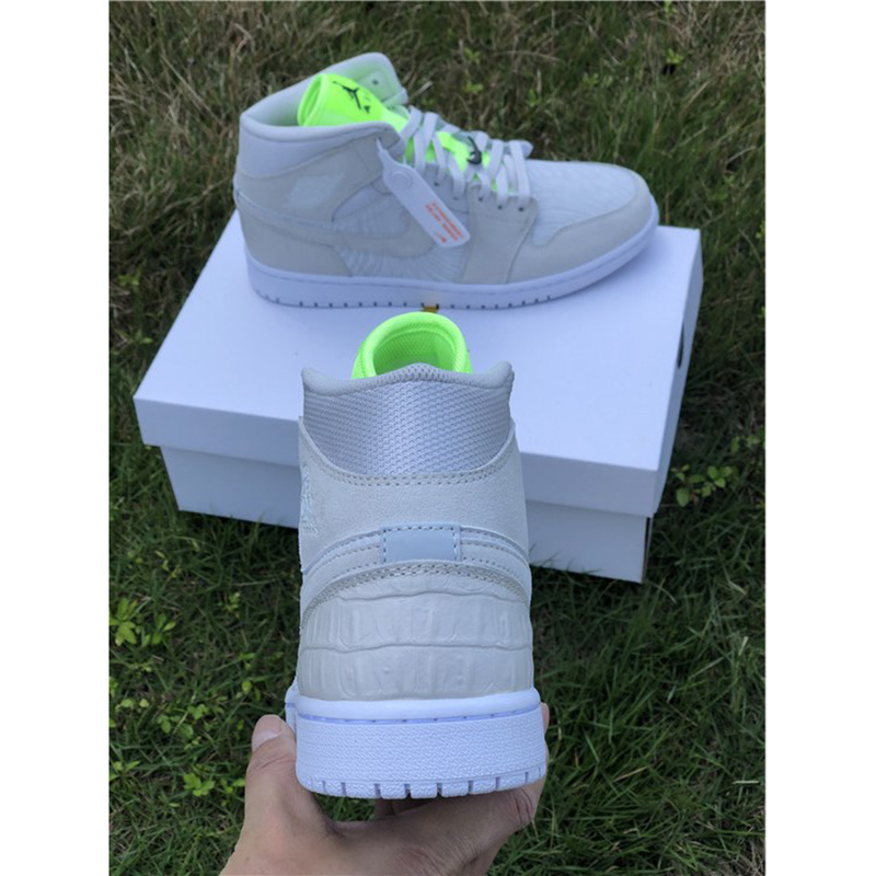 Jordan AJ1 Mid White Volt  - EUR FASHION