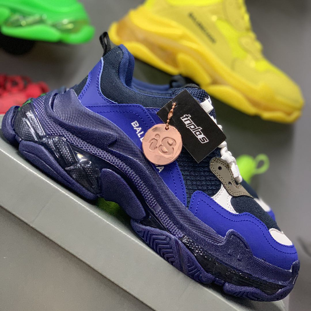 Balenciaga Triple S Clear Sole Sneaker  - EUR FASHION