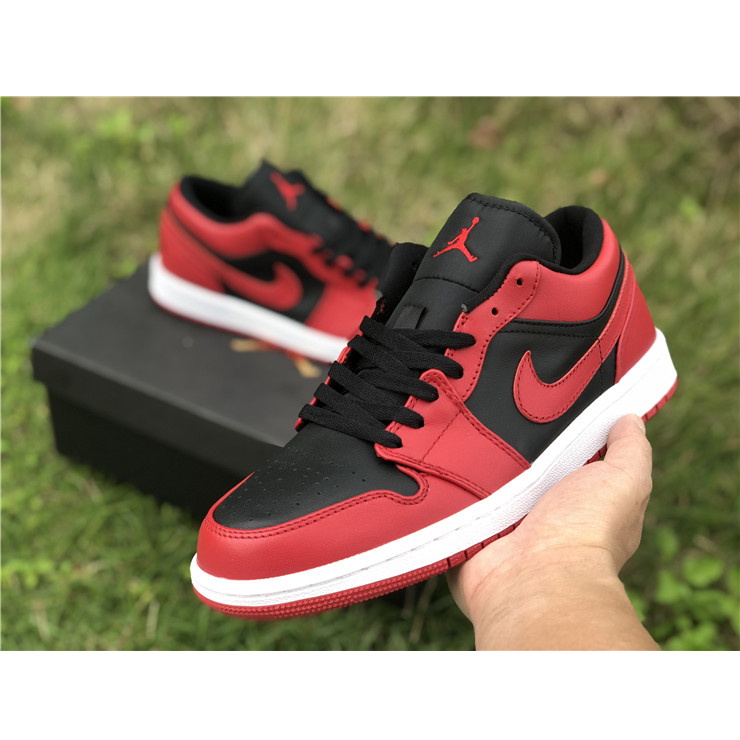 Air Jordan 1 Low 