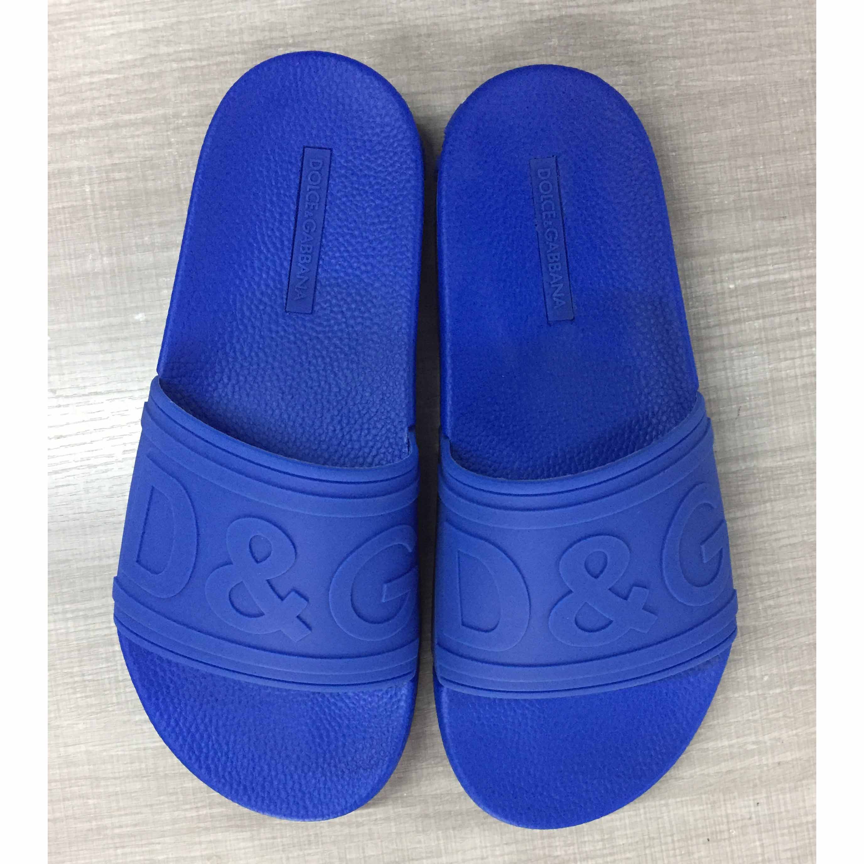 Dolce & Gabbana Logo Slides - EUR FASHION