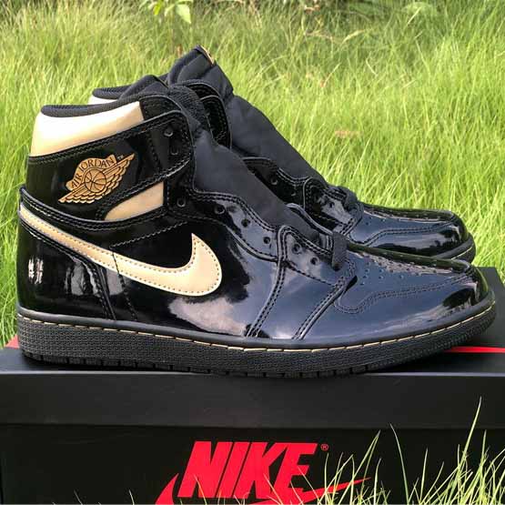 Jordan AJ1 High OG "Black Gold" - EUR FASHION