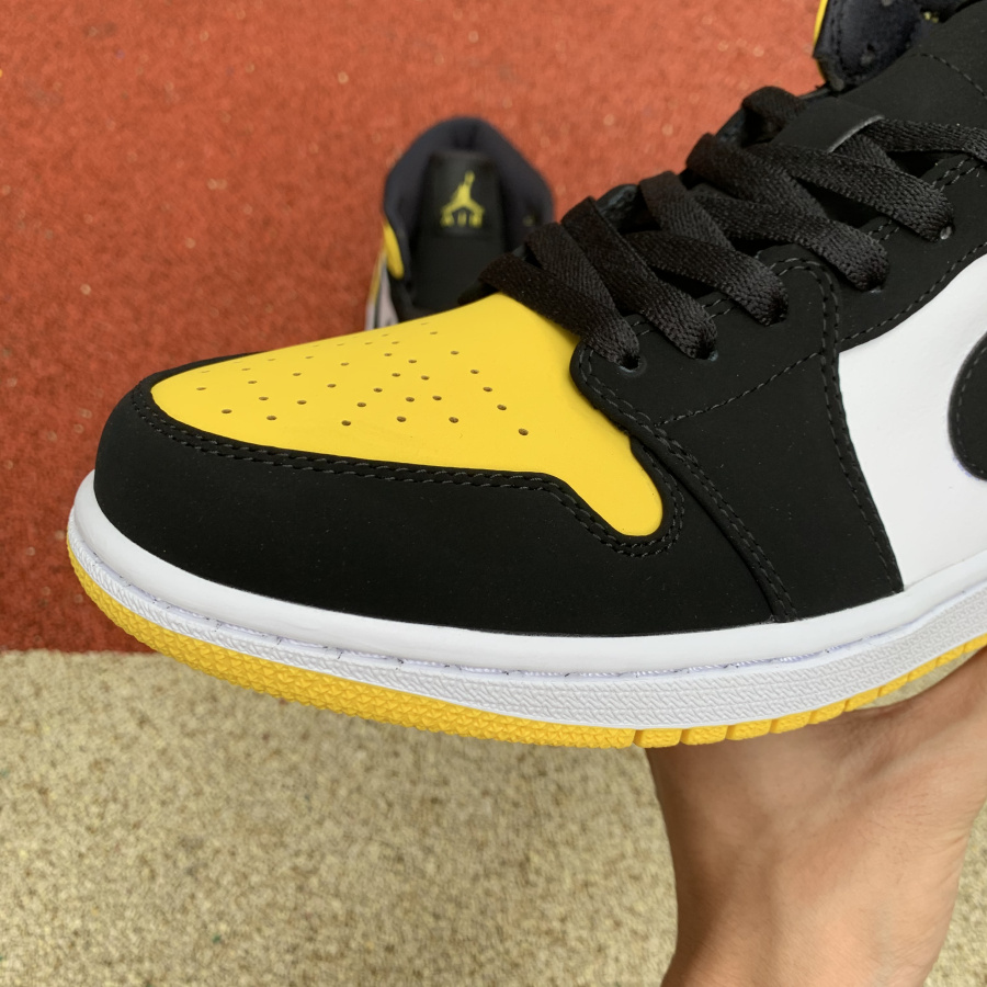 Jordan 1 Mid Yellow Toe Footasylum  - EUR FASHION