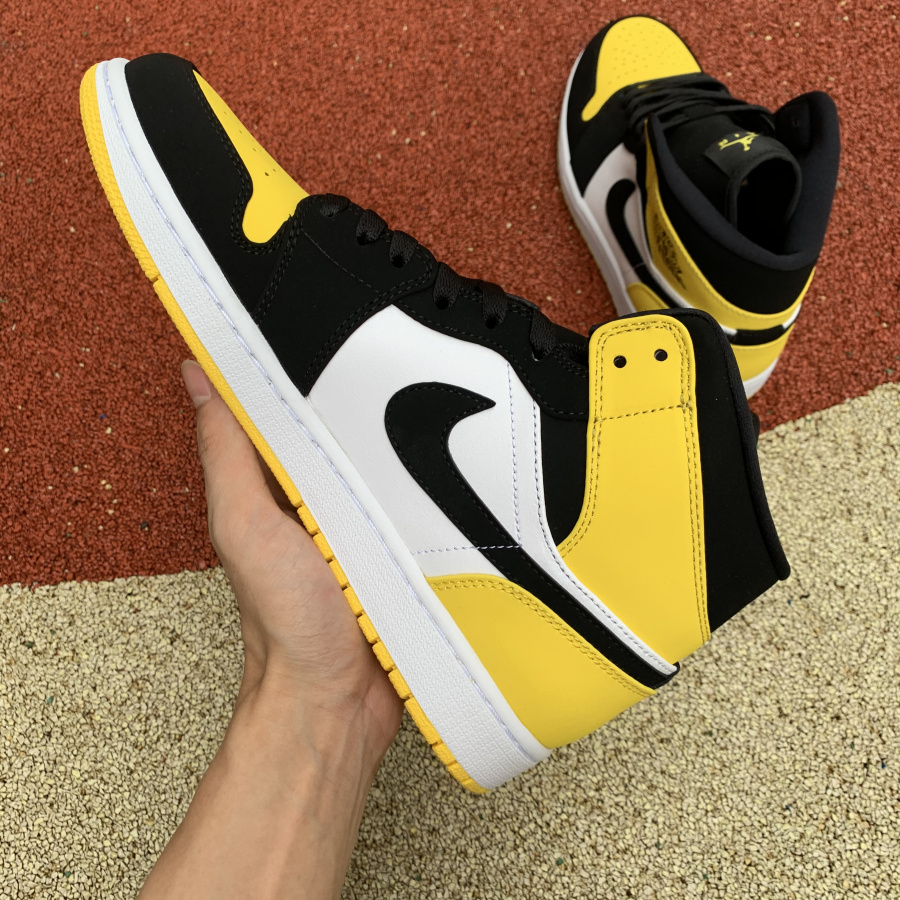 Jordan 1 Mid Yellow Toe Footasylum  - EUR FASHION