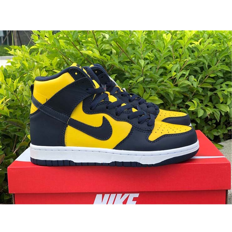 Nike Dunk High 'Michigan' CZ8149-700  - EUR FASHION